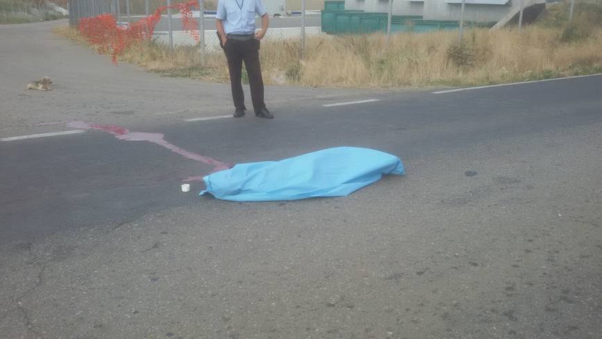 Copil de 12 ani mort dupa ce a fost lovit de o masina | imaginea 1