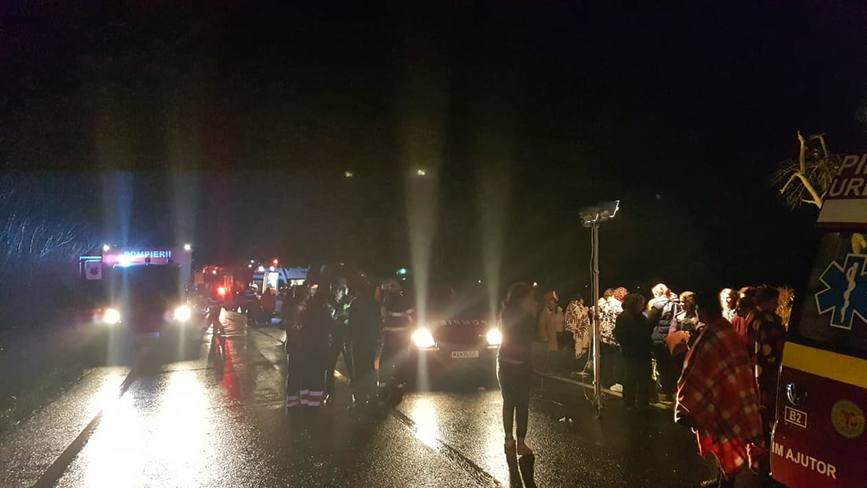 Accident grav pe DN7  un mort si 32 de raniti | imaginea 1