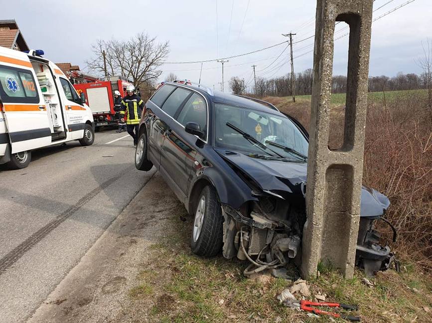 Accident rutier  prin coliziunea a doua autoturisme | imaginea 1