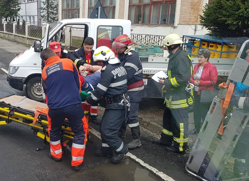 Accident rutier cu doua victime  in municipiul Toplita | imaginea 1