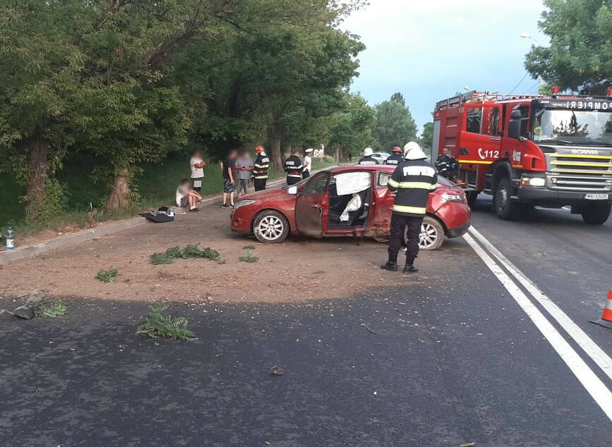 Accident rutier pe drumul de centura al orasului Targoviste  cu o victima incarcerata | imaginea 1