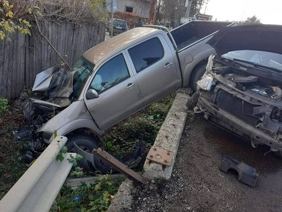 Persoana ranita in urma unui accident rutier | imaginea 1