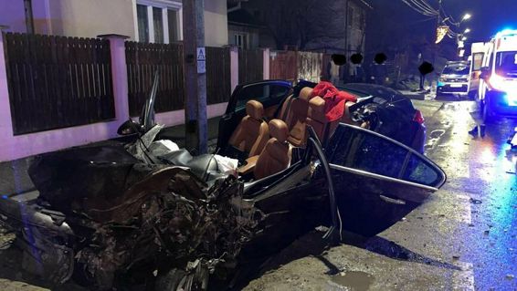 Accident intre o cisterna si un autoturism cu o victima decedata | imaginea 1