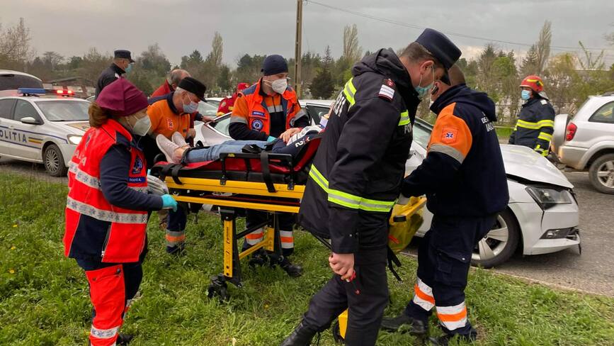 Doua accidente rutiere se puteau transforma in tragedii | imaginea 1