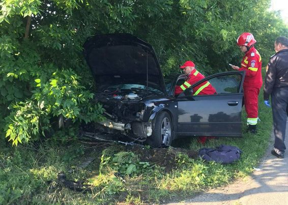 Accident rutier soldat cu patru victime | imaginea 1