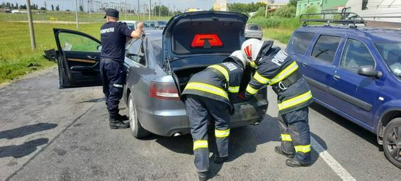 Accident rutier cu trei victime produs la iesirea din Urziceni | imaginea 1