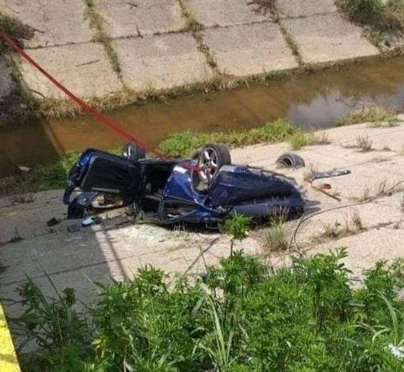 Un tanar si a pierdut viata intr un tragic accident rutier | imaginea 1