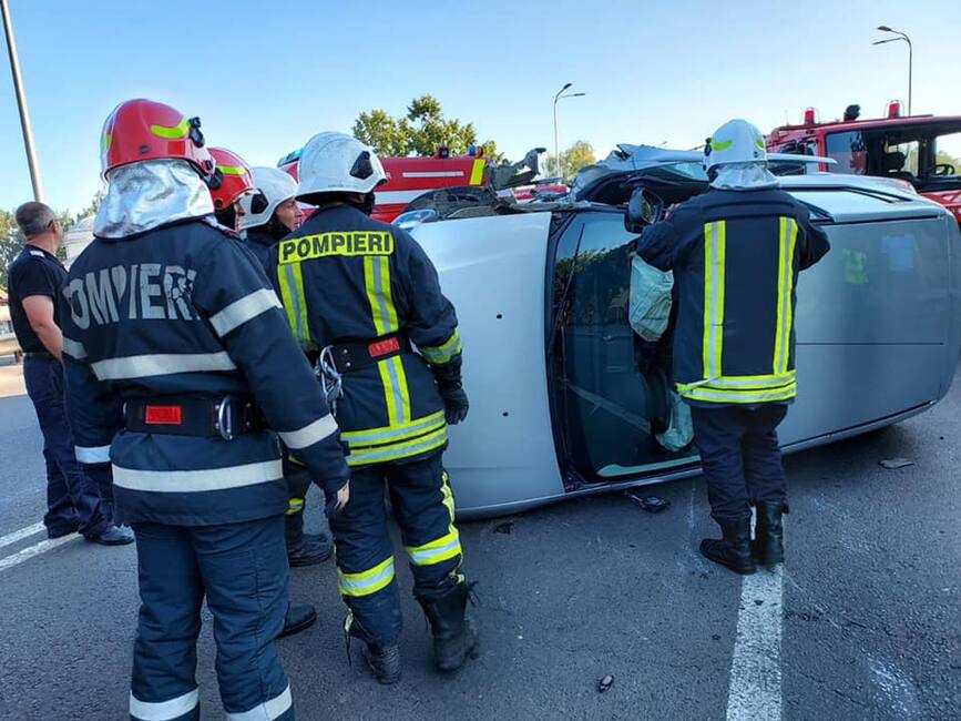 Doua victime rezultate in urma unui accident rutier  in Satu Mare | imaginea 1