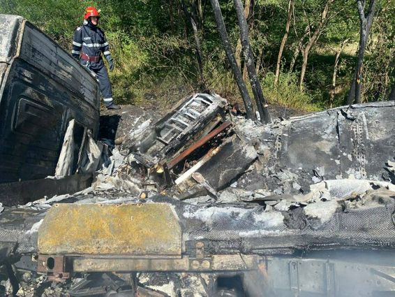 Accident tragic cu o persoana decedata pe DN 66 | imaginea 1