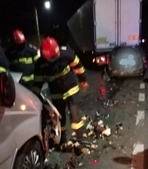 Weekend cu cinci accidente rutiere in judetul Ialomita | imaginea 1