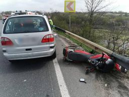 Tanar motociclist  grav ranit in urma unui accident rutier | imaginea 1