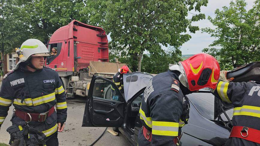 Accident rutier in apropierea Spitalului Judetean de Urgenta Vaslui | imaginea 1