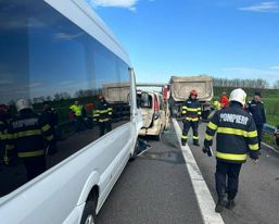 Accident rutier in lant pe autostrada A2 | imaginea 1