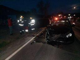Trei masini implicate intr un accident rutier | imaginea 1
