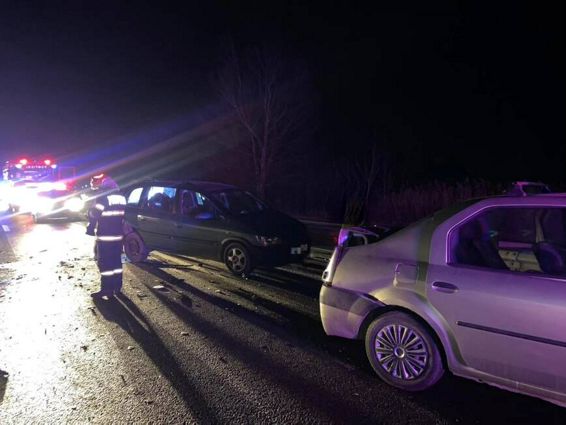 Trei victime  in urma unei coliziuni pe autostrada A1 Bucuresti Pitesti | imaginea 1