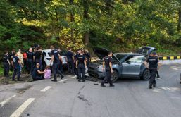 Accident rutier in drum spre misiunea din Galati | imaginea 1