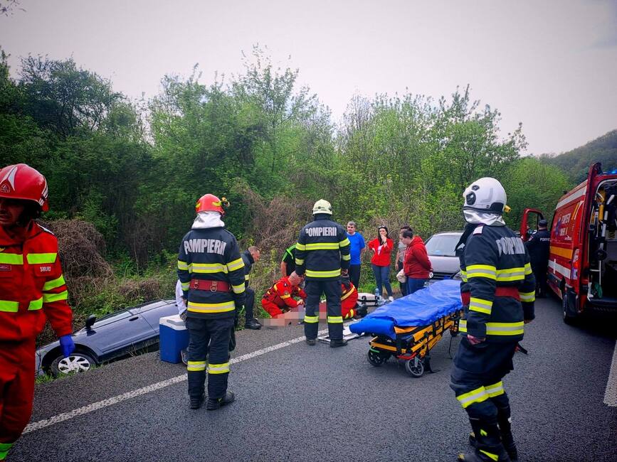 Trei accidente rutiere in interval de doua ore | imaginea 1