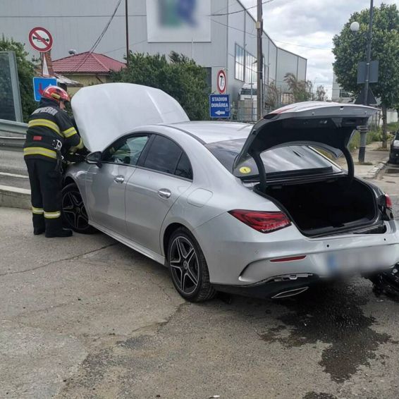 A ajuns la spital in urma unui accident rutier | imaginea 1
