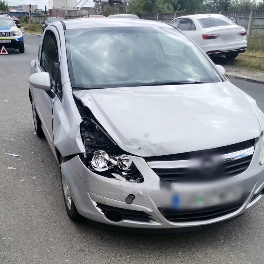 A ajuns la spital  in urma unui accident rutier | imaginea 2
