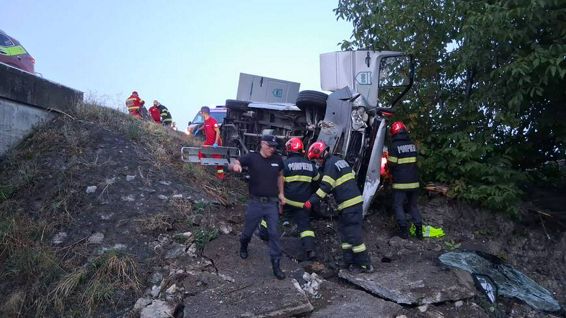 Sfarsit tragic in urma unui accident rutier | imaginea 1