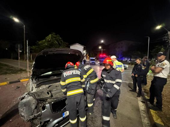 Accident rutier pe o strada din Botosani | imaginea 1