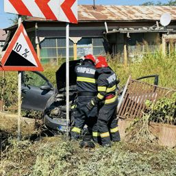 Doua femei ranite  in urma unui accident rutier | imaginea 1