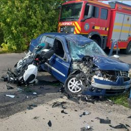 Tragic accident rutier soldat cu un mort si un ranit | imaginea 1