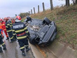Accident rutier la iesirea din Husi | imaginea 1