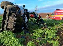 Interventie la un grav accident rutier | imaginea 1