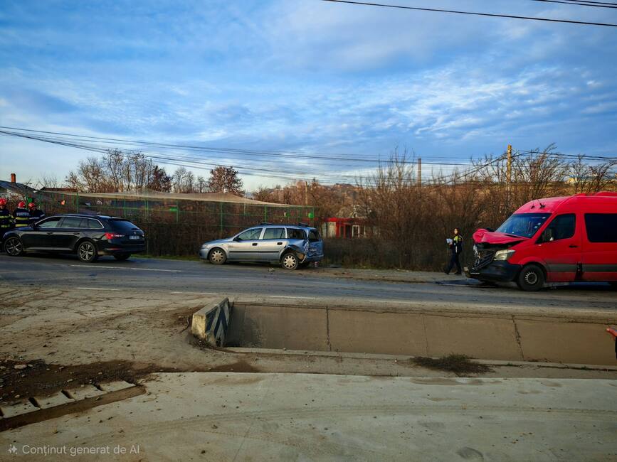 Impact intre doua masini si o autoutilitara | imaginea 2
