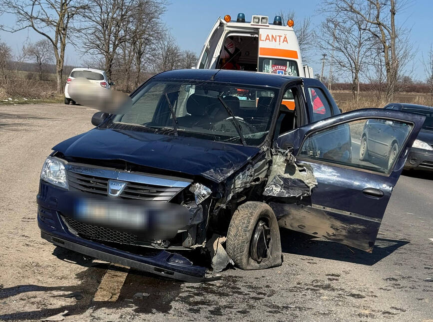 Grav accident rutier  Patru victime au ajuns la spital | imaginea 1