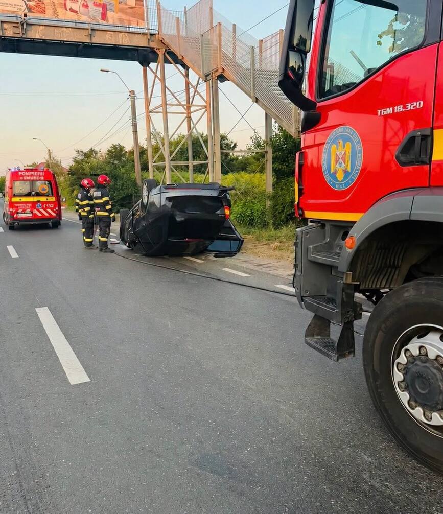 Masina facuta praf pe drumul spre Giurgiu | imaginea 1