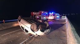 Accident grav in miez de noapte  Trei tineri au ajuns la spital | imaginea 1